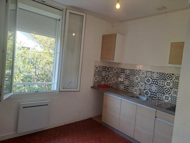 Location studio Toulon - Photo 2