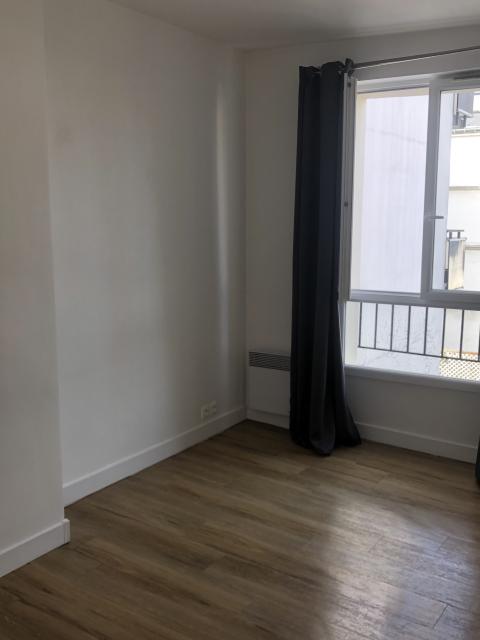 Location appartement T2 Paris 17 - Photo 4