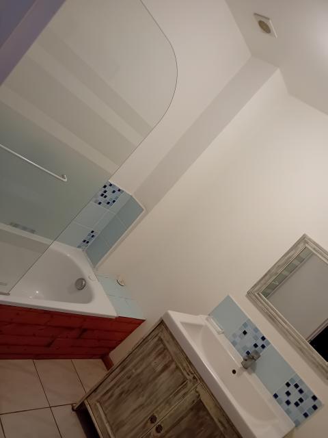 Location appartement T3 Pomas - Photo 3