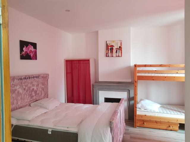 Location appartement T3 Pomas - Photo 3