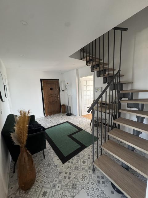 Location appartement T4 Asnieres sur Seine - Photo 2