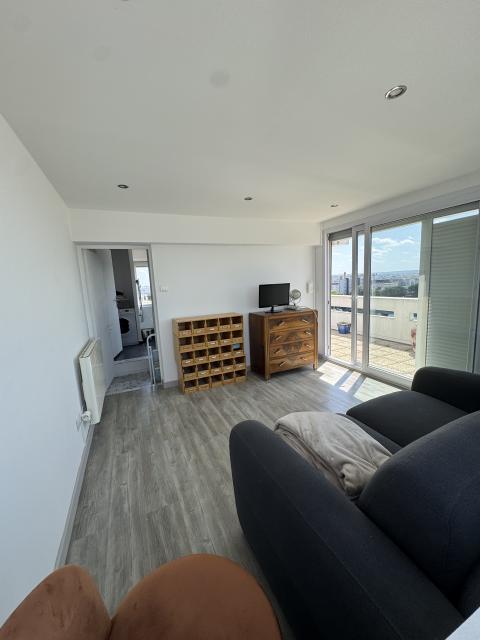 Location appartement T4 Asnieres sur Seine - Photo 8