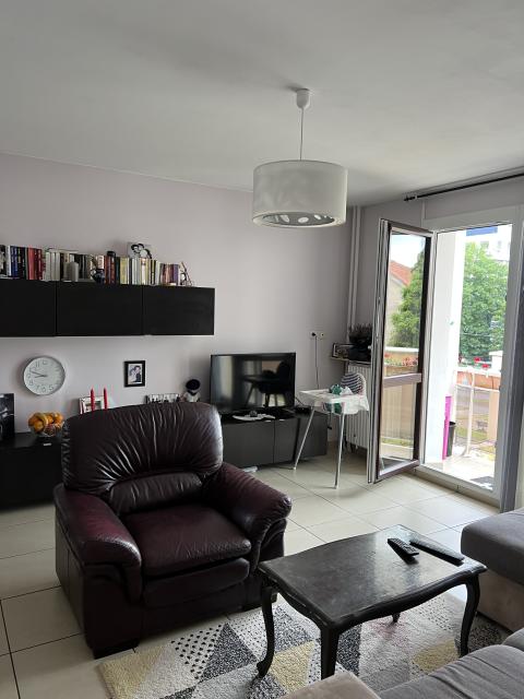 Location appartement T3 St Etienne - Photo 3