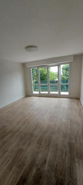 Location appartement T2 Le Plessis Bouchard - Photo 4