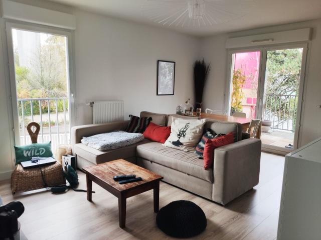 Location appartement T3 Champagne au Mont d'Or - Photo 3