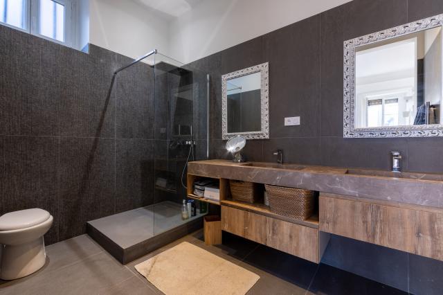 Location appartement T5 Lyon 2 - Photo 4