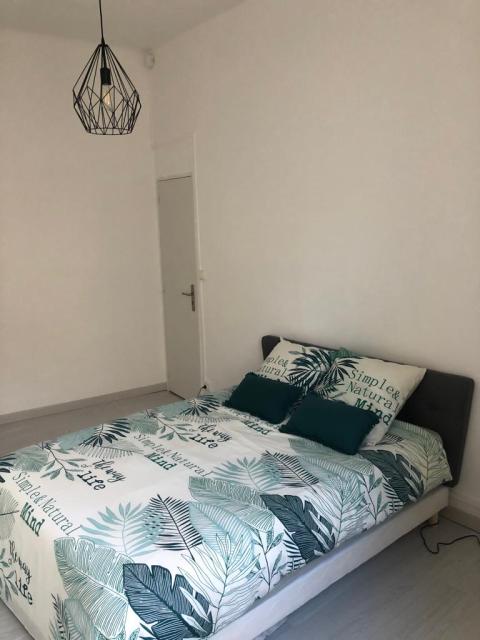 Location appartement T3 Marseille 01 - Photo 2