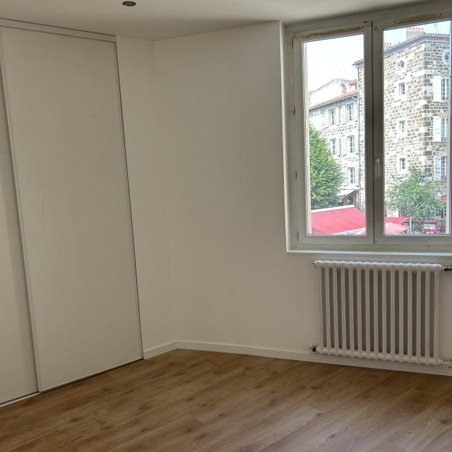 Location appartement T4 Le Puy en Velay - Photo 5
