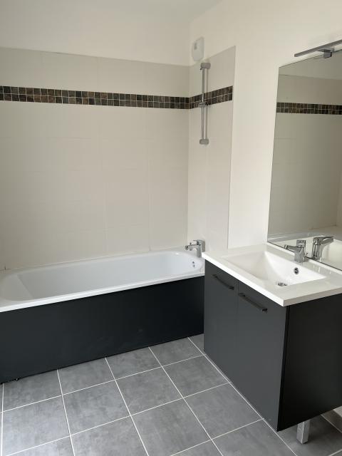 Location chambre Moissy Cramayel - Photo 2