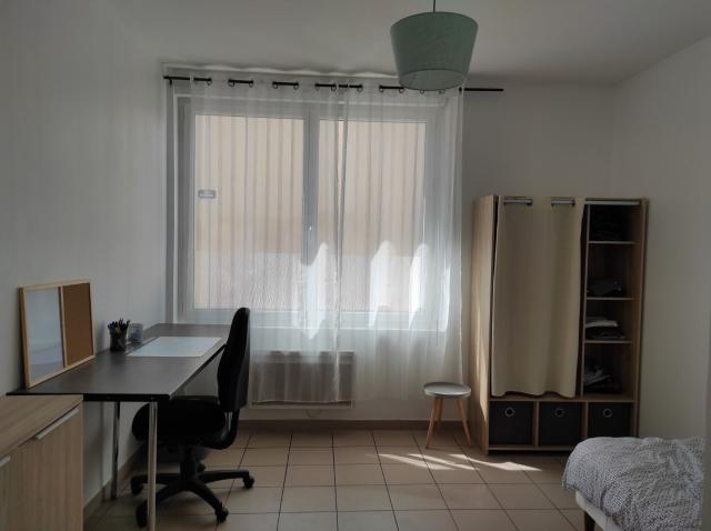 Location appartement T2 St Quentin - Photo 2