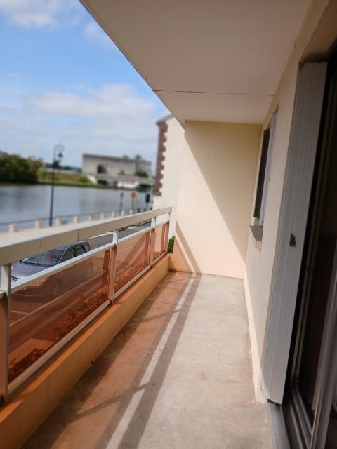 Location appartement T2 Sens - Photo 2
