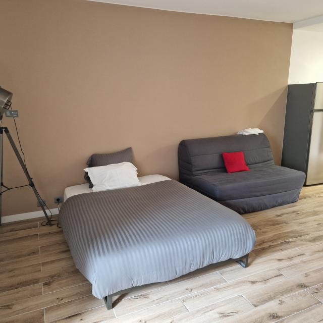 Location studio St Laurent du Var - Photo 2