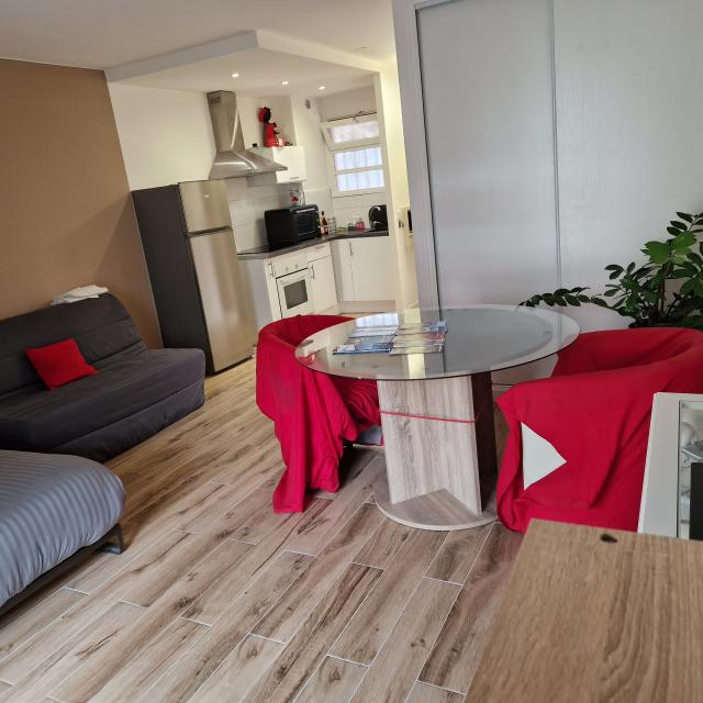 Location studio St Laurent du Var - Photo 5