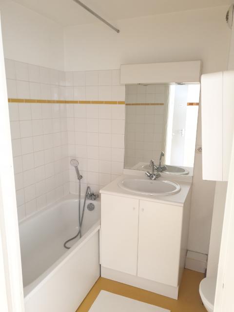 Location studio St Etienne - Photo 3