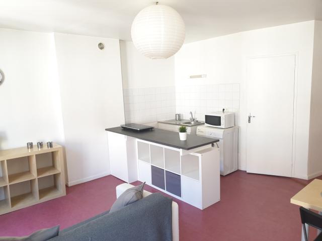 Location appartement T2 St Etienne - Photo 2