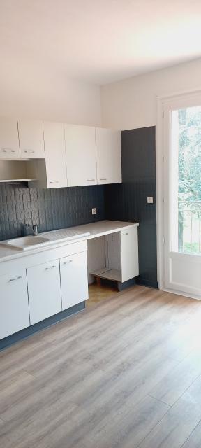 Location maison F5 Aussonne - Photo 2