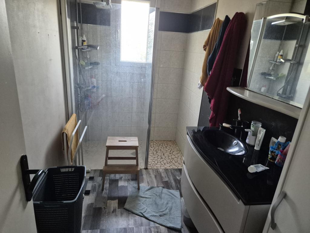 Location chambre St Mars sur Colmont - Photo 4