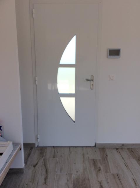 Location maison F5 Neoules - Photo 2