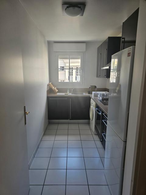 Location appartement T2 Courbevoie - Photo 3