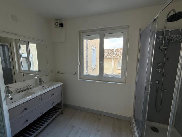 Location appartement T3 Villefranche sur Saone - Photo 6