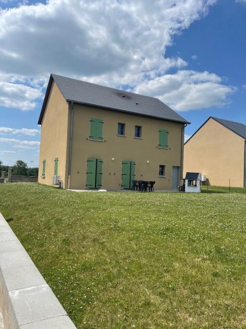 Location maison F5 Glaire - Photo 2