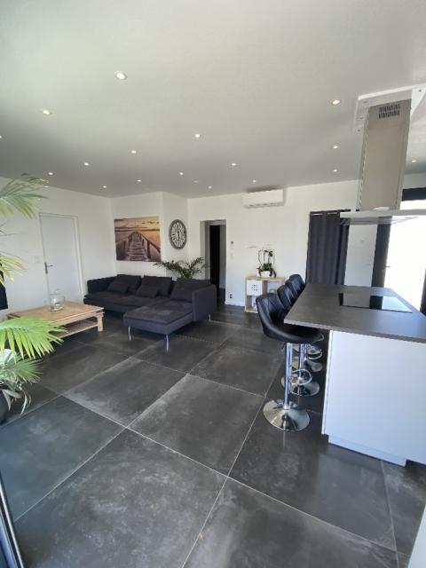 Location maison F4 Hyeres - Photo 3
