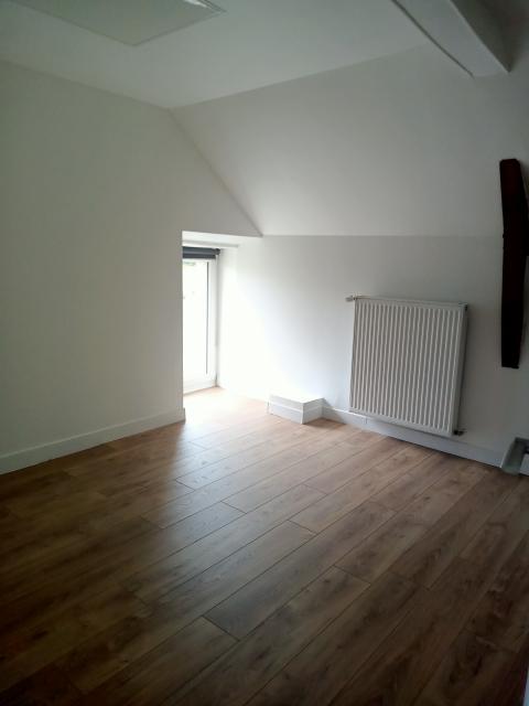 Location maison F6 St Germain sur Ille - Photo 4