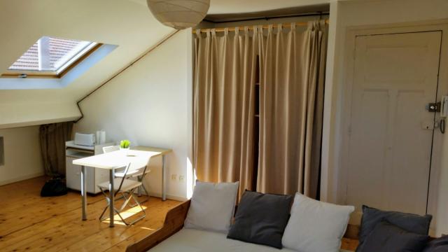 Location studio St Etienne - Photo 2