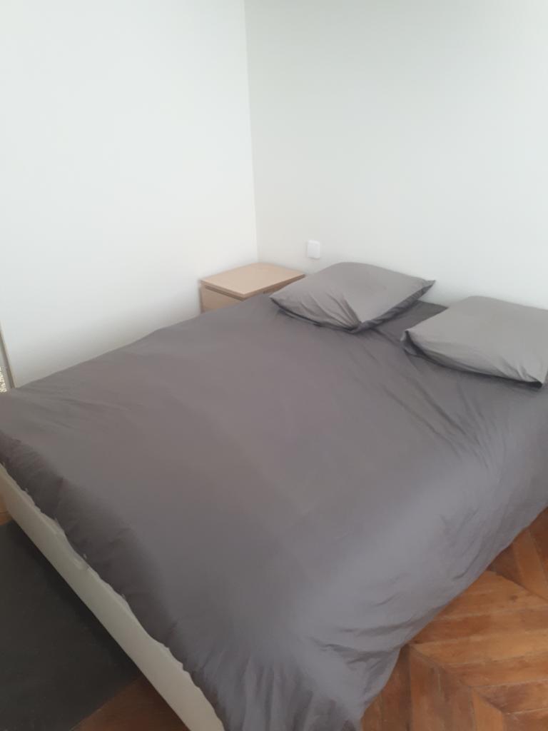 Location chambre Paris 08 - Photo 1