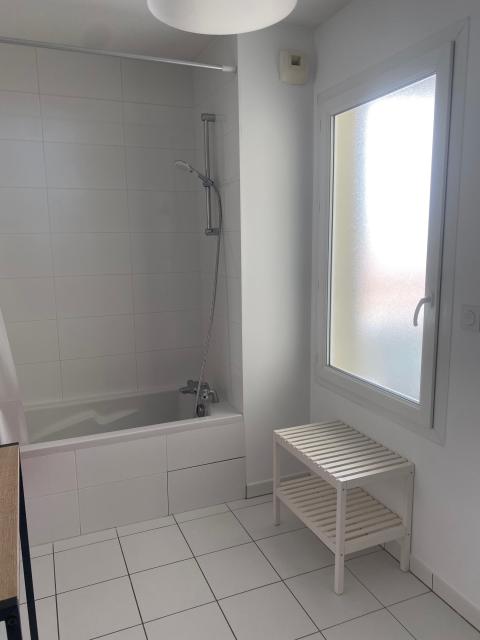 Location studio Lyon 8 - Photo 6