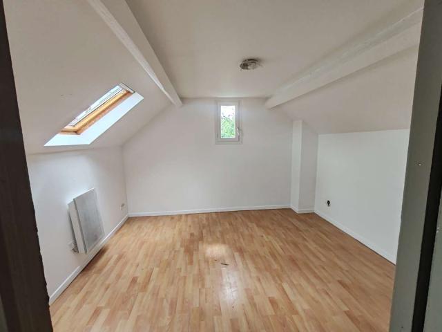Location maison F4 St Andre les Vergers - Photo 3