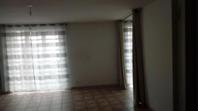 Location appartement T3 Les Martres de Veyre - Photo 2