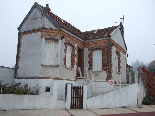 Location maison F4 Aix en Othe - Photo 2