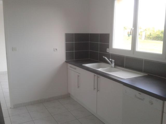Location maison F4 Montils - Photo 10