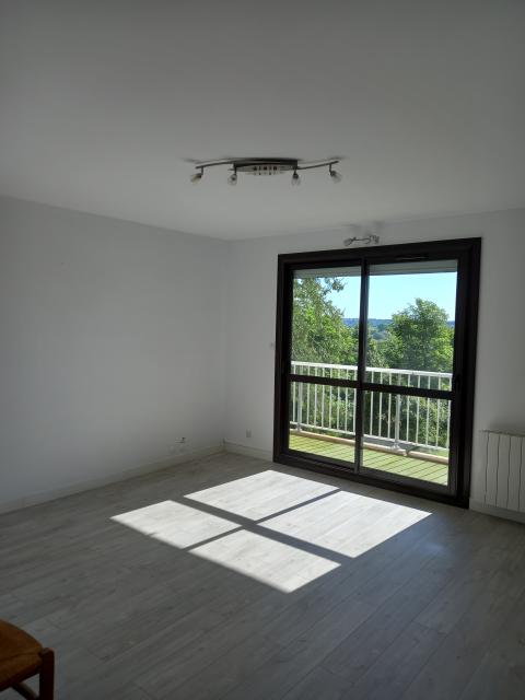 Location appartement T3 Saintes - Photo 3