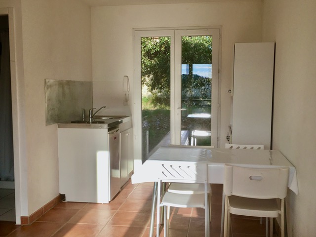 Location appartement T2 Nimes - Photo 2