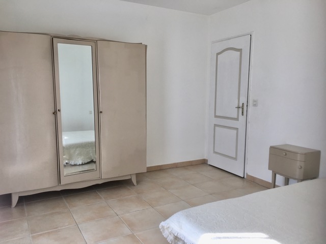Location appartement T2 Nimes - Photo 3
