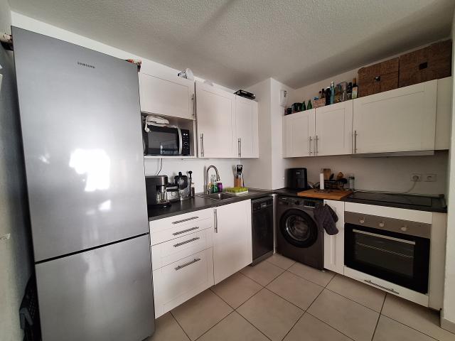 Location appartement T3 Marseille 04 - Photo 3