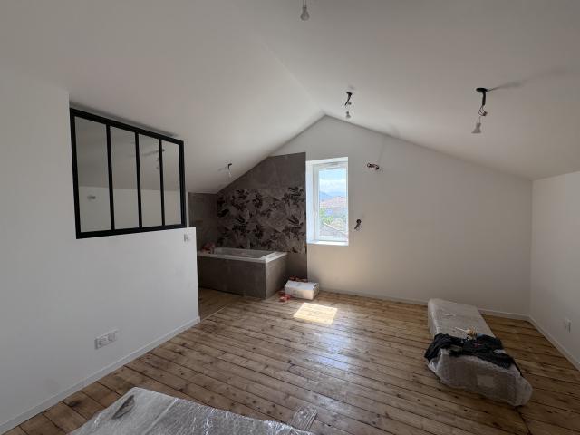 Location maison F5 Amberieu en Bugey - Photo 4