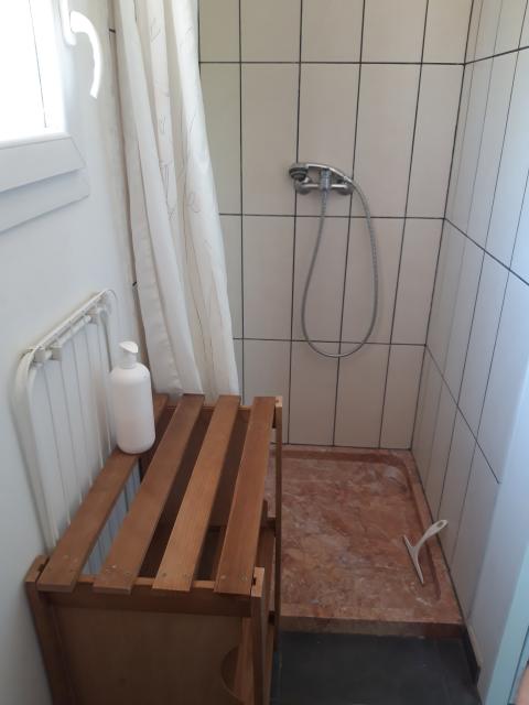 Location appartement T2 Grans - Photo 6