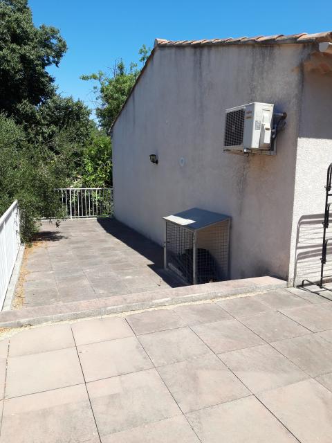 Location appartement T2 Grans - Photo 9