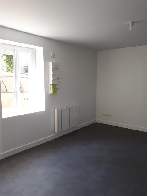 Location maison F3 St Marceau - Photo 2