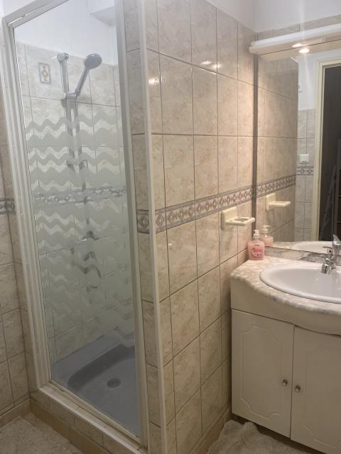 Location chambre Lezan - Photo 3