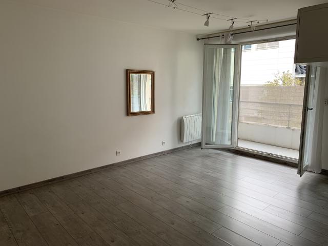 Location appartement T2 St Denis - Photo 2