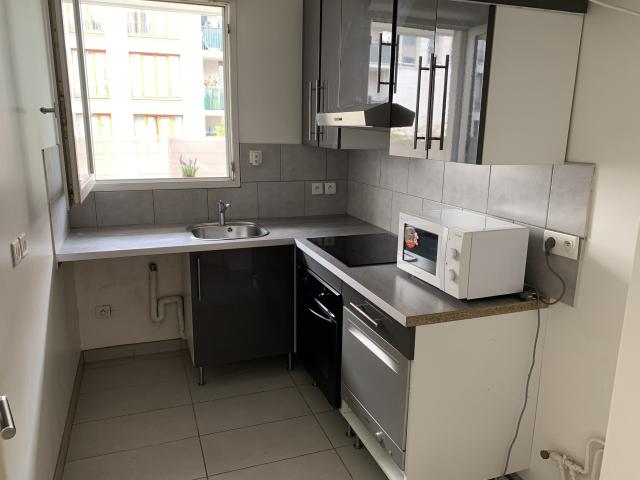 Location appartement T2 St Denis - Photo 3