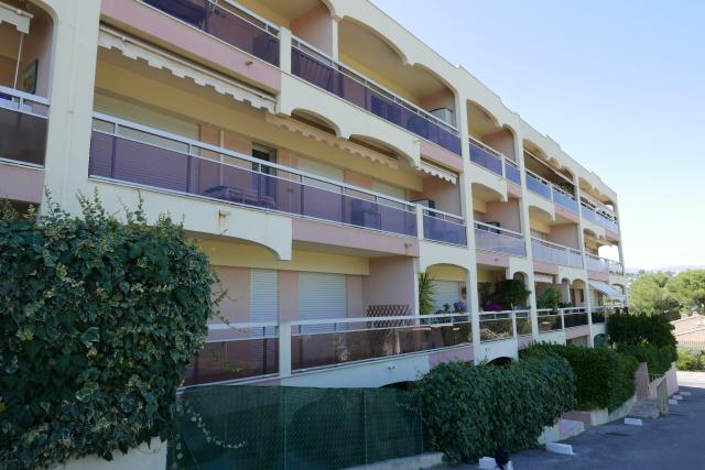Location appartement T2 Le Cannet - Photo 2
