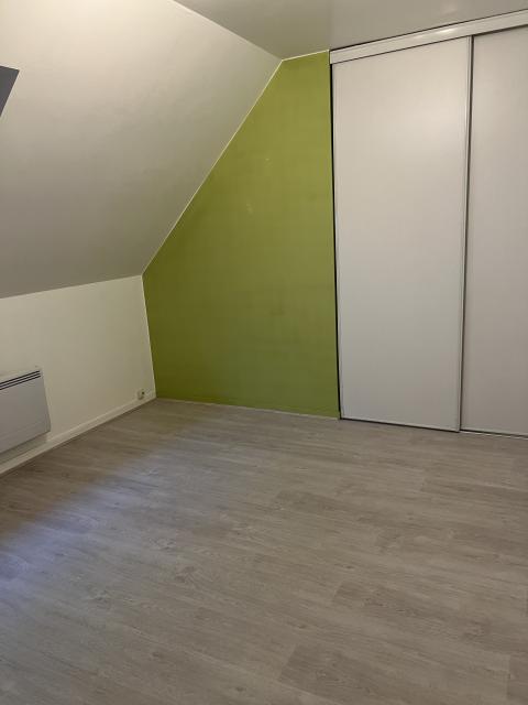 Location maison F7 Montevrain - Photo 2