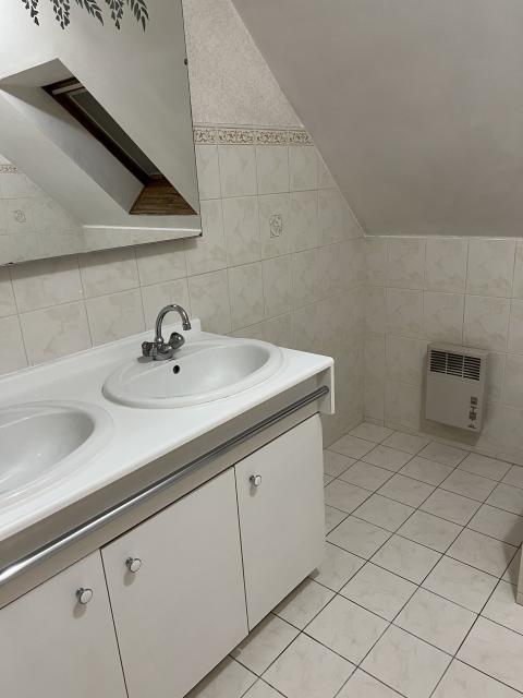 Location maison F7 Montevrain - Photo 6