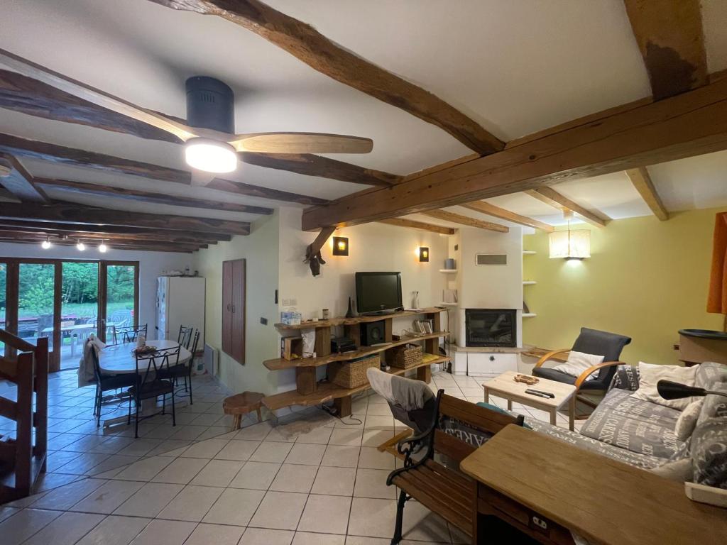 Location chambre St Joseph de Riviere - Photo 2