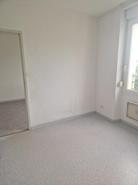 Location appartement T2 Tarbes - Photo 3